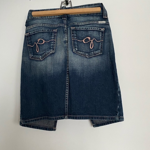 Guess jeans skirt size 27 - Picture 2 of 4